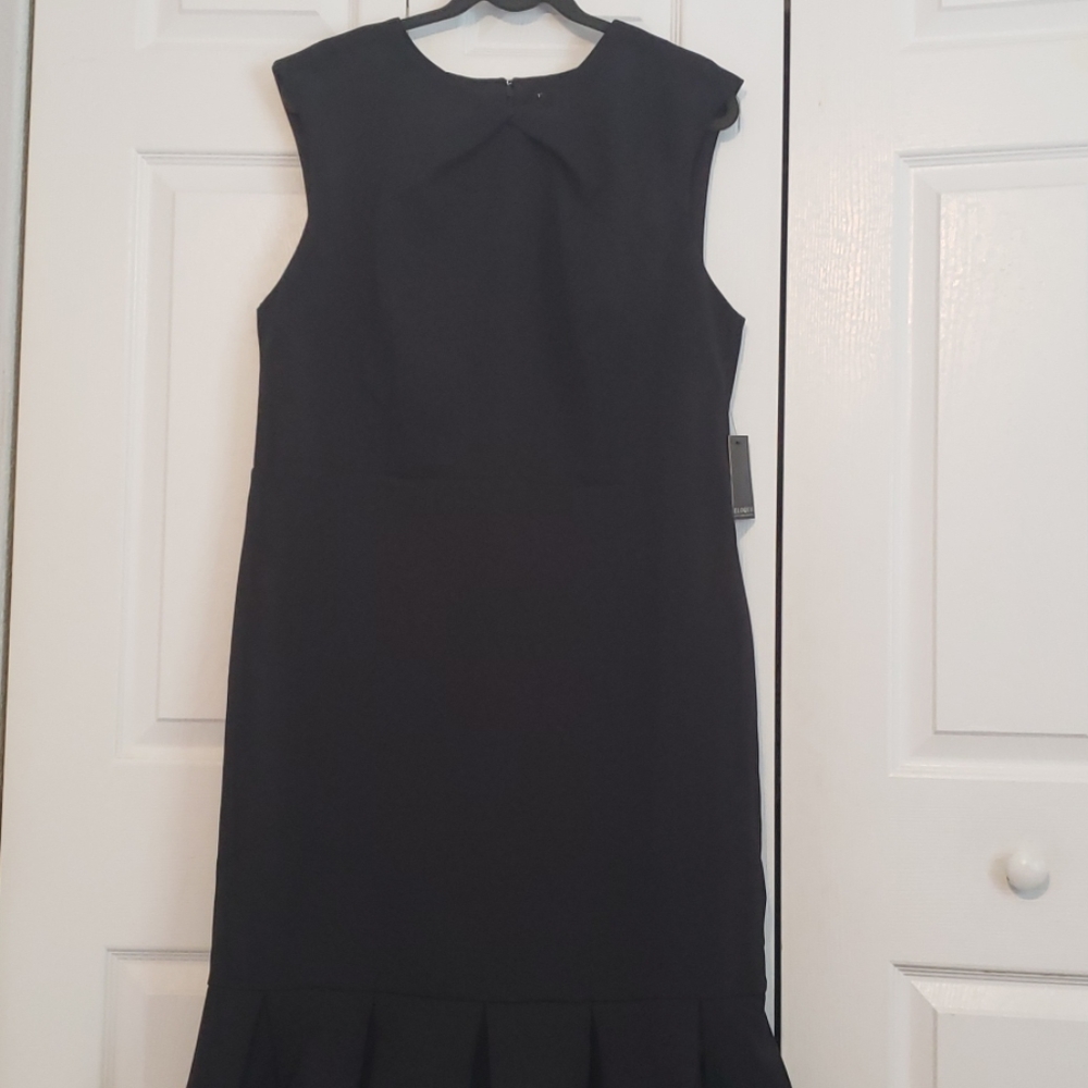 Black dress w/peplum at the bottom size 18